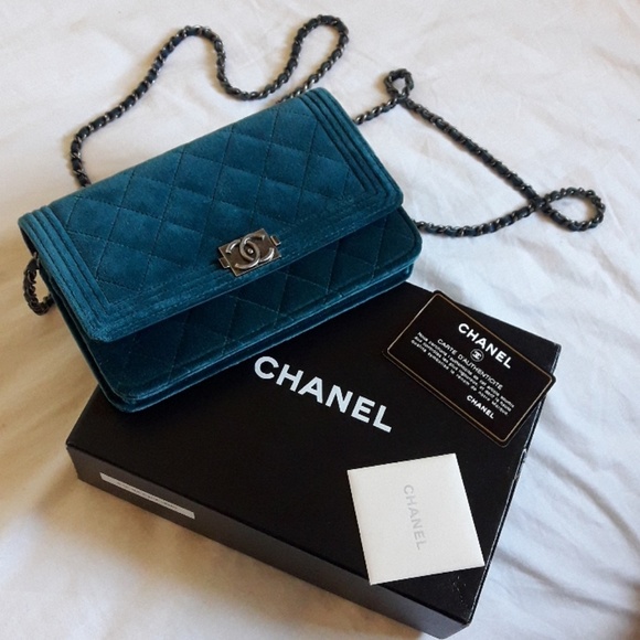 CHANEL Handbags - Chanel velvet quilted boy wallet